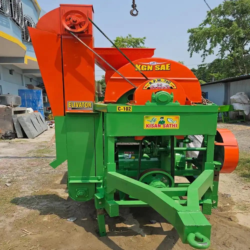 Photo of Maize Thresher with Elevator